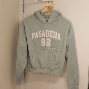 BABY BLUE HOODIE SIZE X LARGE ( FIT MEDIUM)